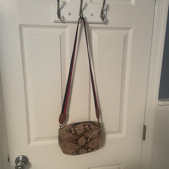 Clare V. Midi Sac Camel Snake Embossed Leather Crossbody Bag Tan Reptile EUC - Picture 12 of 14